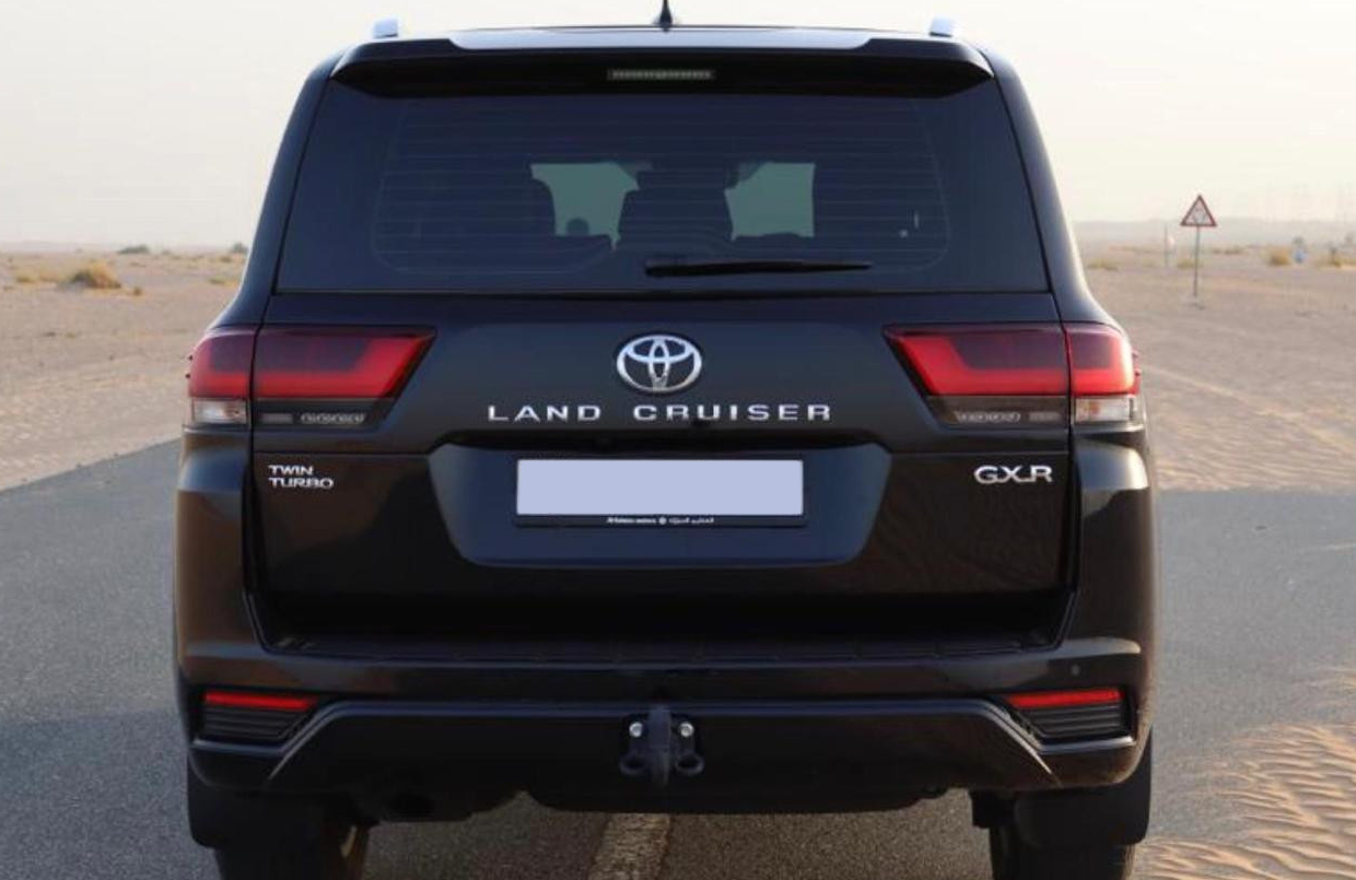 Detail Picture Toyota Land Cruiser Twin Turbo 2023-2024 - Rent in Dubai