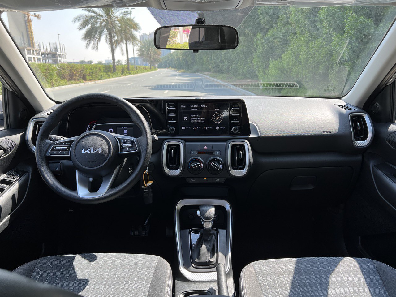 Detail Picture Kia Sonet - Rent in Dubai