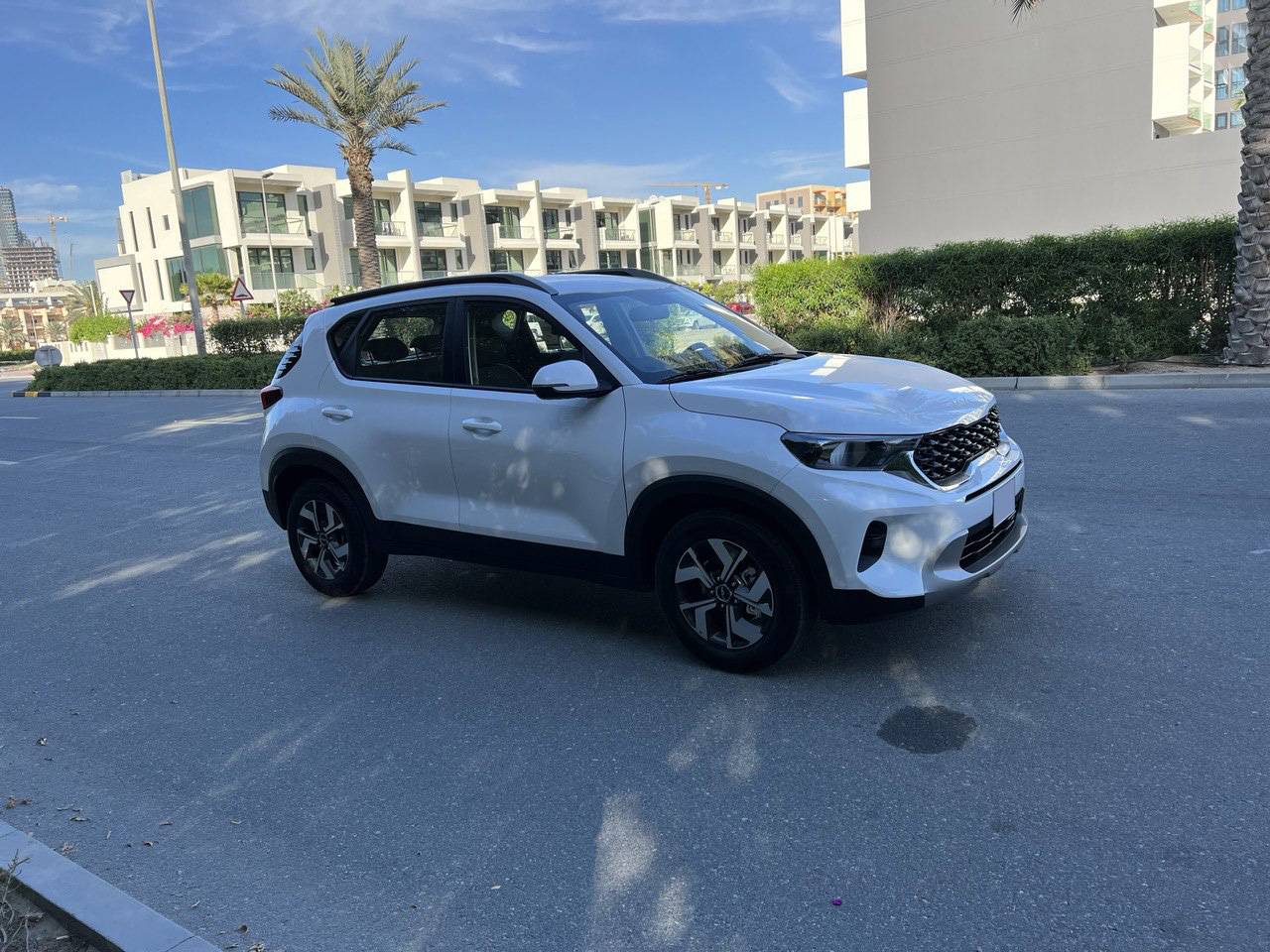 Detail Picture Kia Sonet - Rent in Dubai