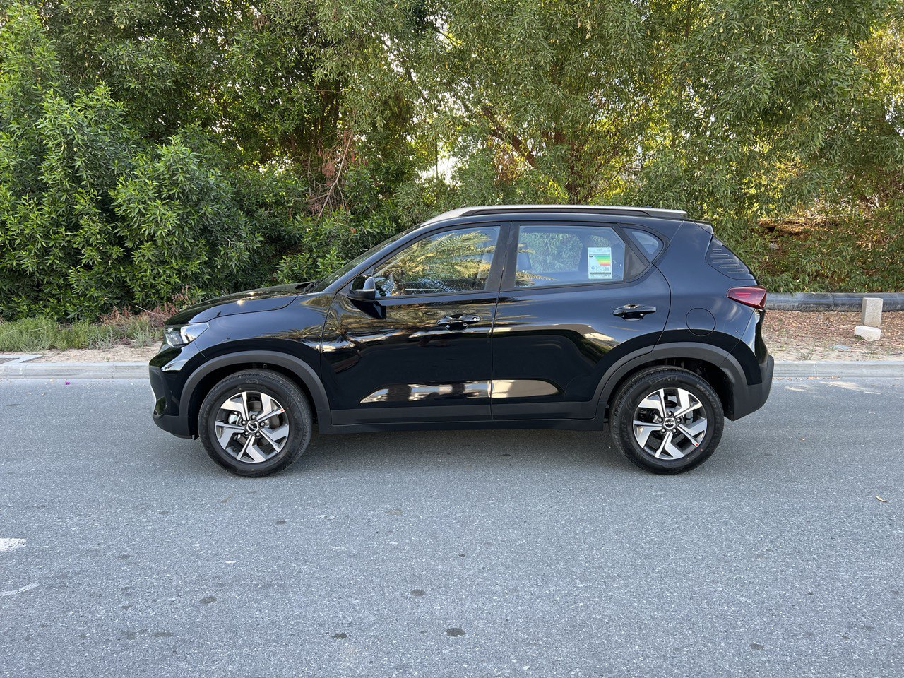 Detail Picture Kia Sonet - Rent in Dubai