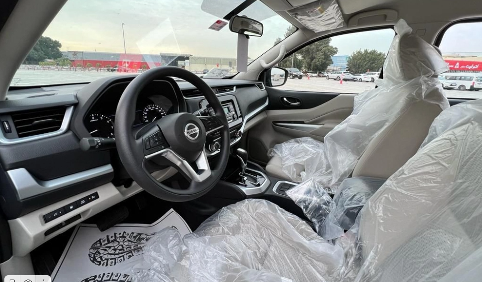 Detail Picture Nissan Xterra 2022 - Rent in Dubai