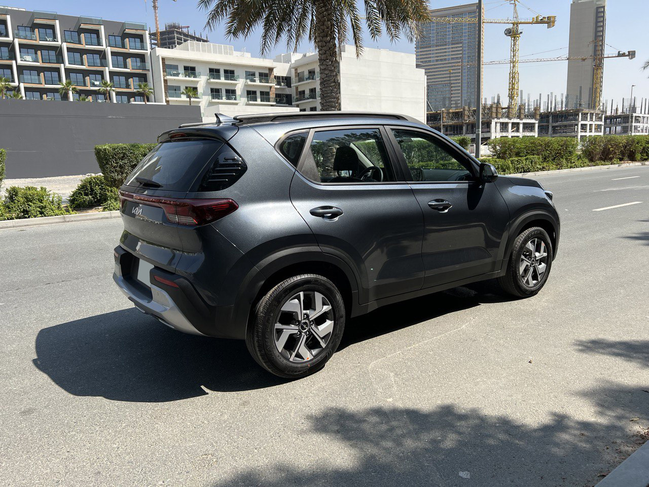 Detail Picture Kia Sonet - Rent in Dubai