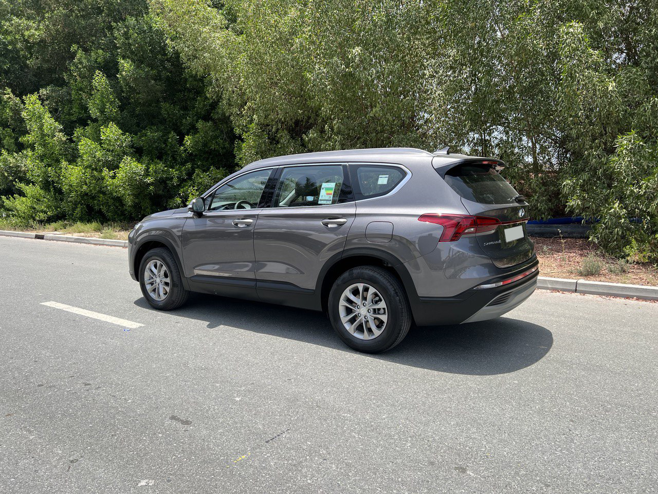 Detail Picture Hyundai Santa Fe - Rent in Dubai