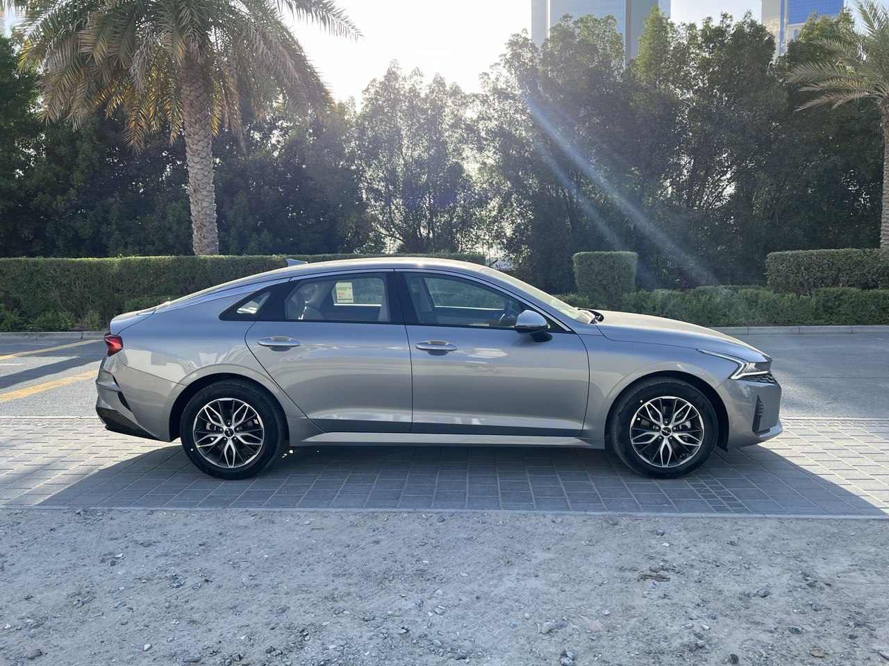 Detail Picture Kia K5 - Rent in Dubai