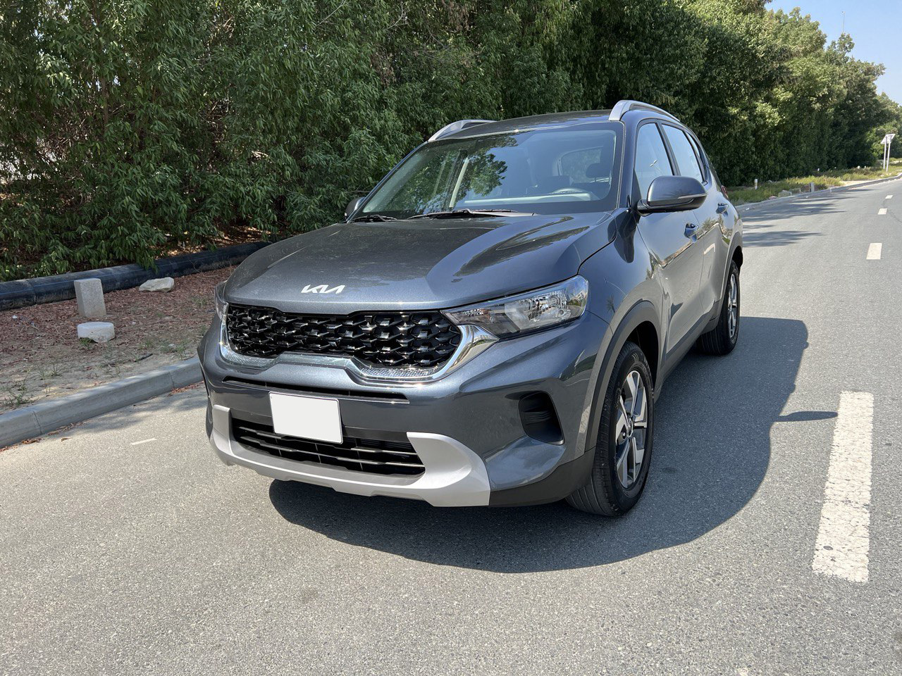 Detail Picture Kia Sonet - Rent in Dubai