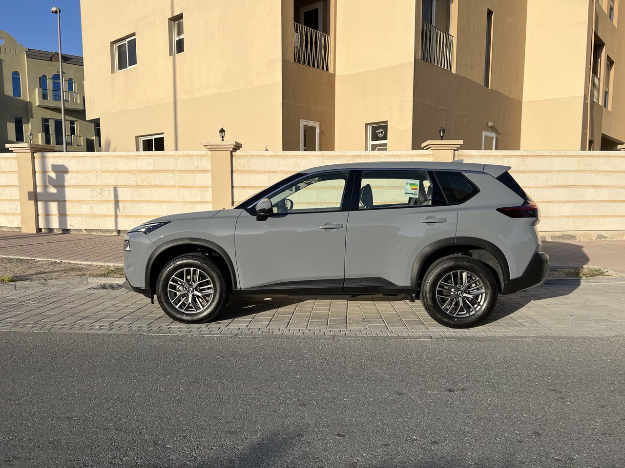 Detail Picture Nissan X-trail - Rent in Dubai