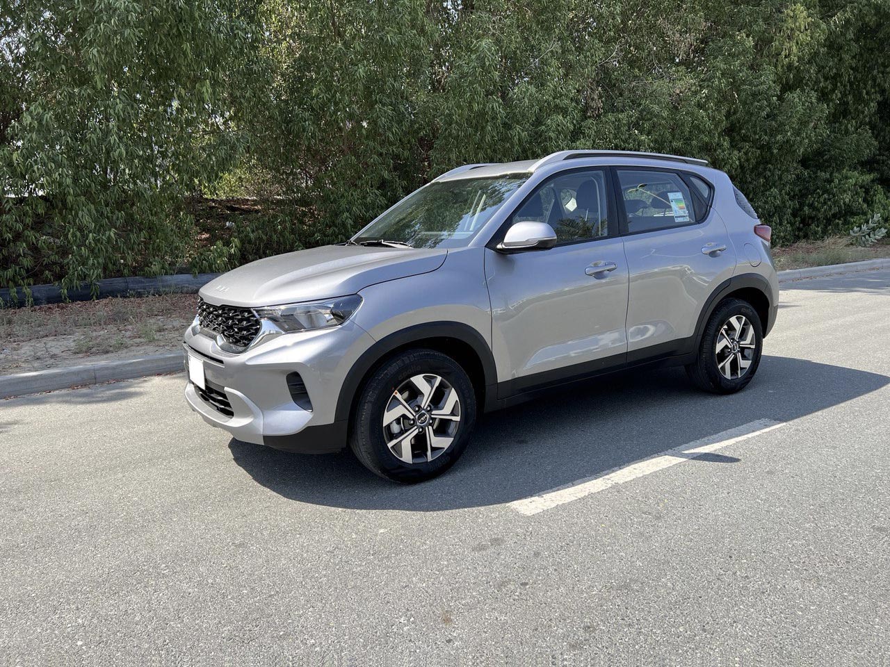 Detail Picture Kia Sonet - Rent in Dubai