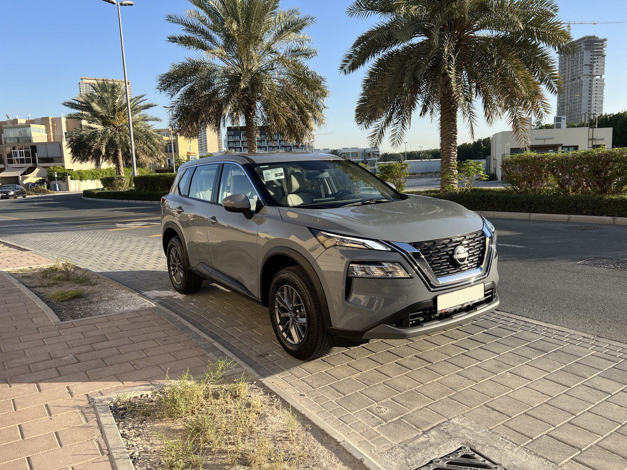 Detail Picture Nissan X-trail - Rent in Dubai