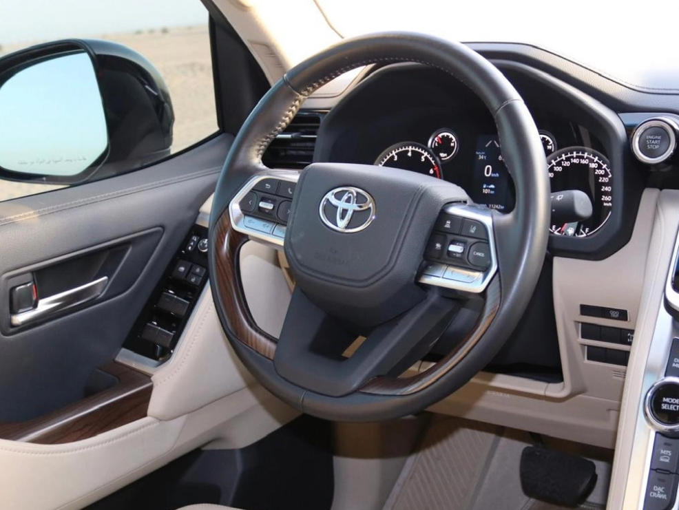 Detail Picture Toyota Land Cruiser Twin Turbo 2023-2024 - Rent in Dubai