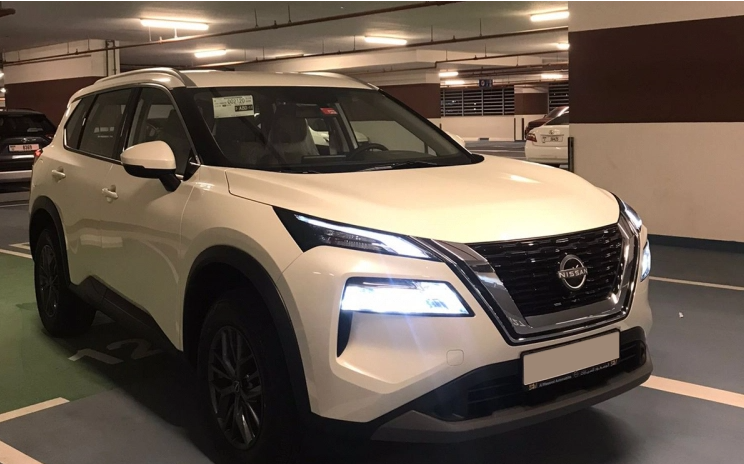 Detail Picture Nissan Xtrail 2023-2024 - Rent in Dubai