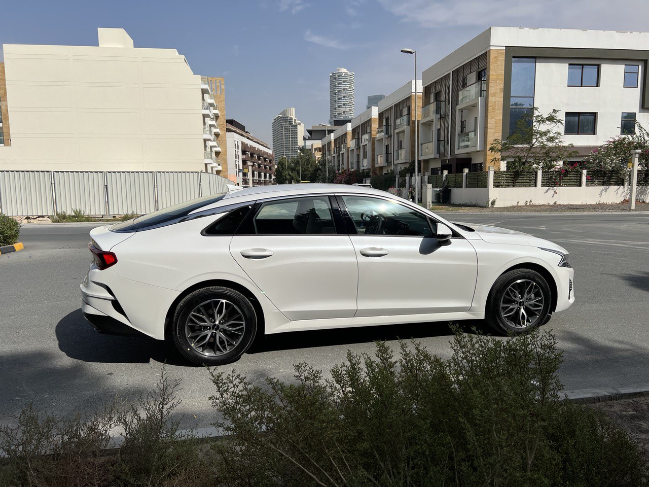 Detail Picture Kia K5 - Rent in Dubai