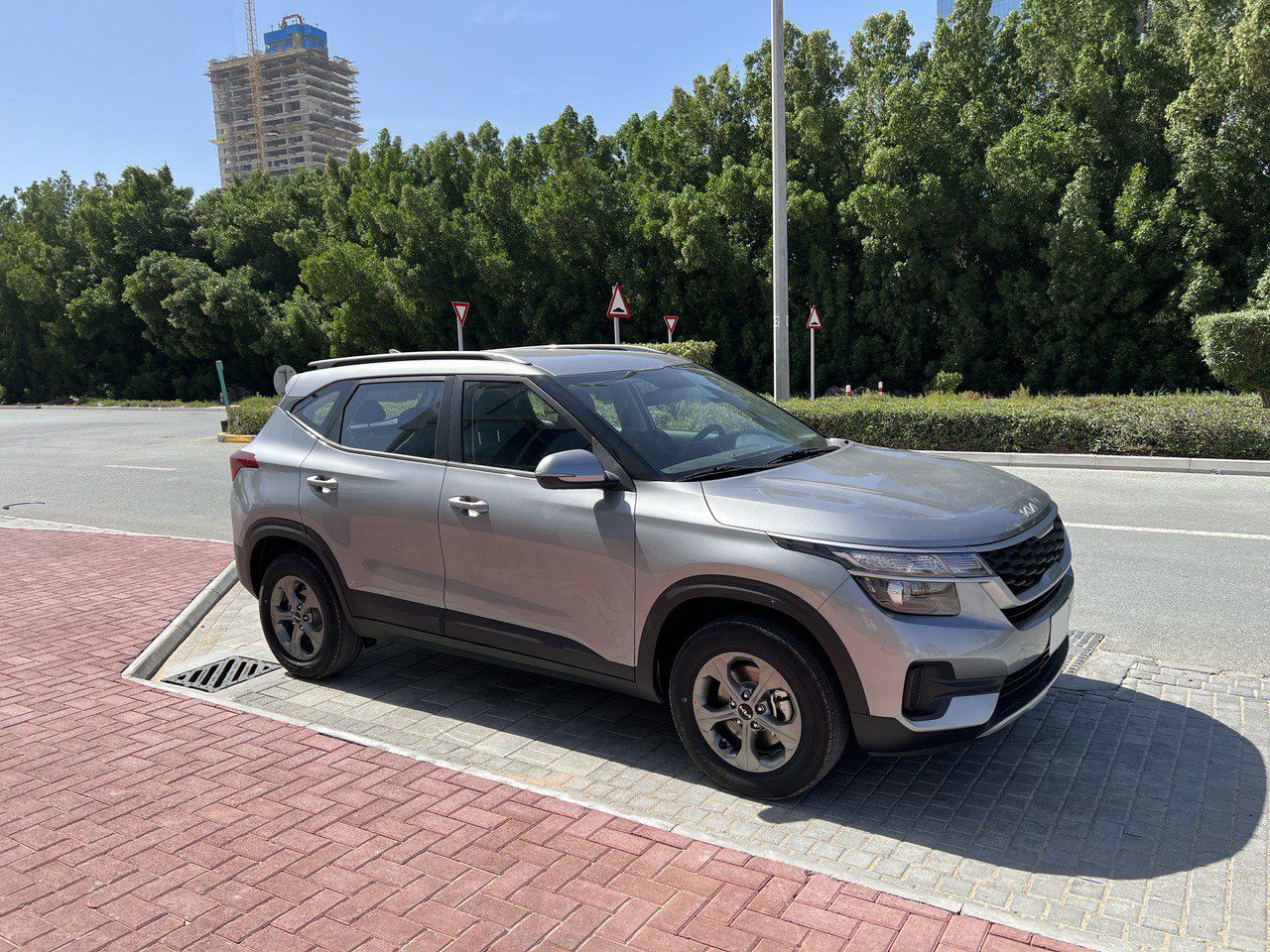 Detail Picture Kia Seltos - Rent in Dubai