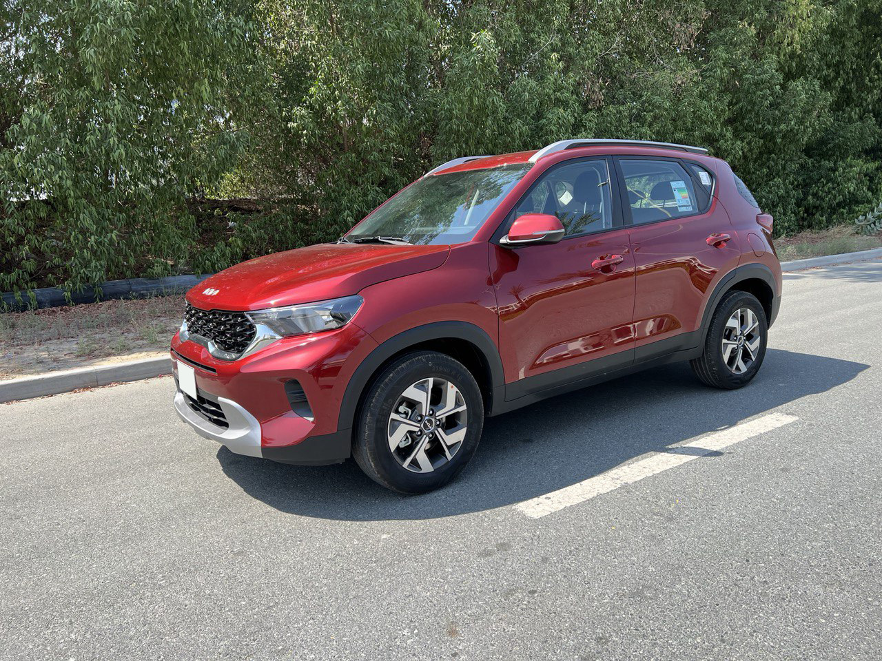 Detail Picture Kia Sonet - Rent in Dubai