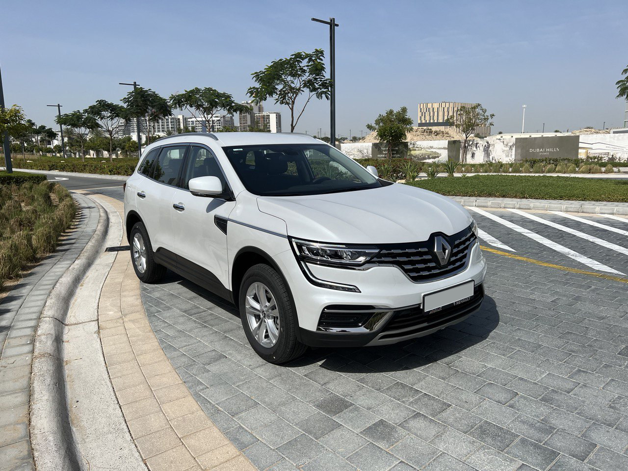 Detail Picture Renault Koleos - Rent in Dubai