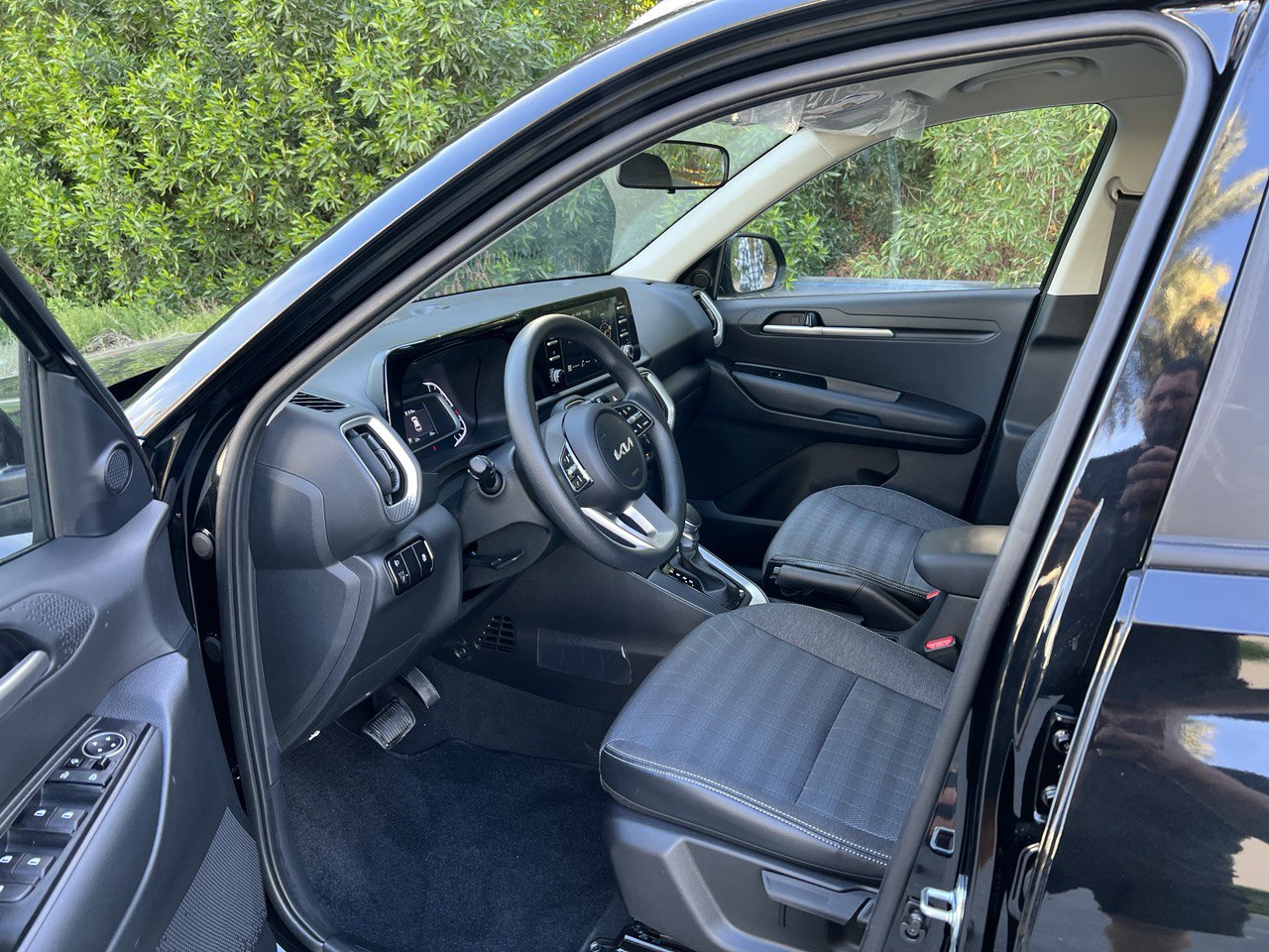 Detail Picture Kia Sonet - Rent in Dubai