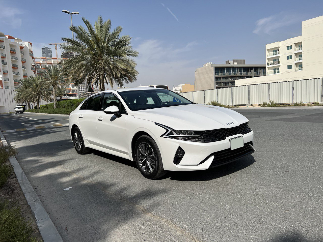 Detail Picture Kia K5 - Rent in Dubai