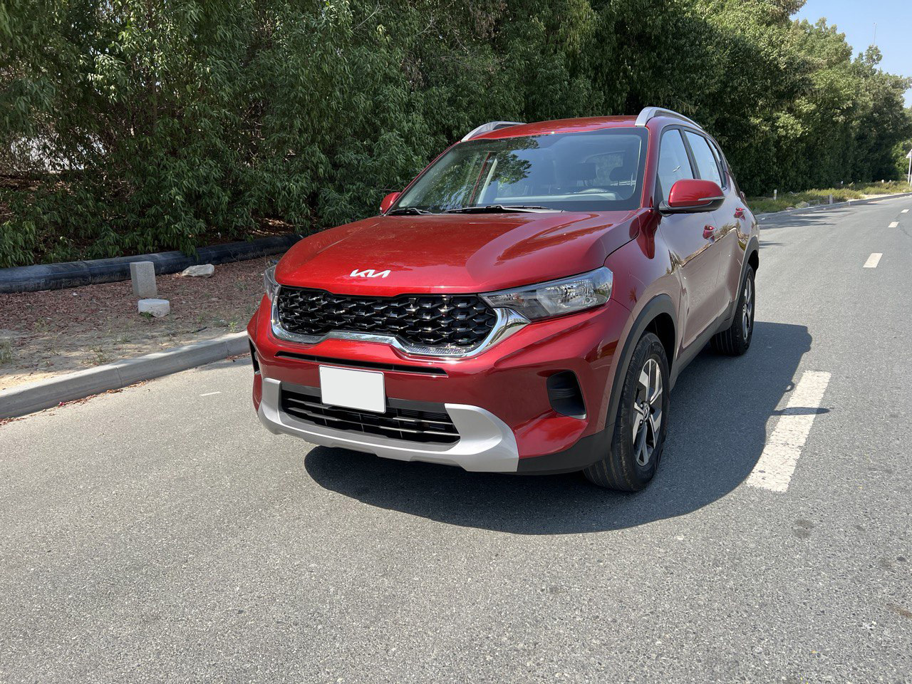 Detail Picture Kia Sonet - Rent in Dubai